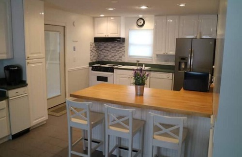 Jamestown House | Harbor Hilltop at Cumberland