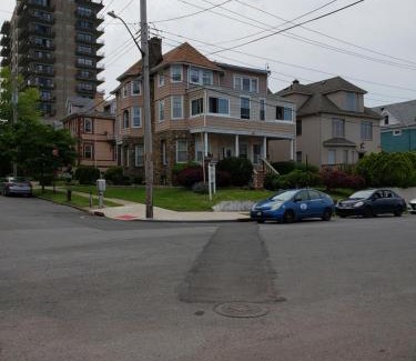 Rosebank Bed & Breakfast | Harbor House Bed and Breakfast