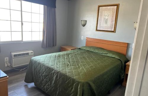 Harbor Hotel | Harbor Inn