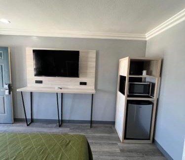 Harbor Hotel | Harbor Inn