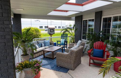 Manitowoc Hotel | Harbor Town Inn