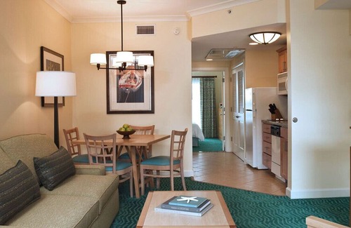 Paradise Island Apartment | Harborside Resort at Atlantis