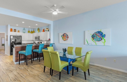 Clearwater Beach Condo | Harborview Grande Huge Balcony 3 King Beds No Car Needed Jolly Trolley Out Front