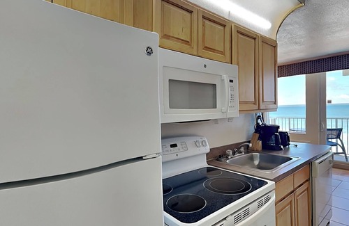 Lenox Park Condo | Harbour Beach Resort 603 | Views + Amenities