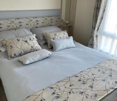 Pagham Other | Harbour Escape - Church Farm