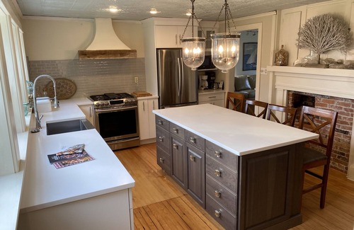 Hall's Harbour House | Harbour House - Halls Harbour Waterfront Getaway