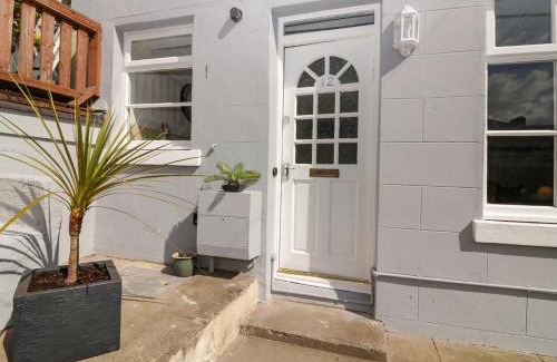 Torquay City Centre House | Harbourside Cottage