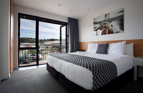 Nelson Hotel | Harbourside Lodge