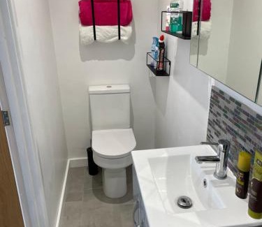 Hamworthy Apartment | HarbourSide Studio apartment Poole Hamworthy Bh15
