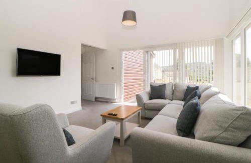 Heligan House | Harcombe House Bungalow 12