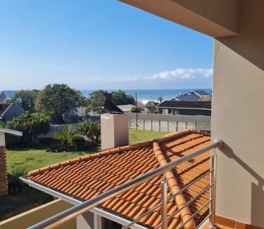 Port Edward Apartment | Hardman Beach House