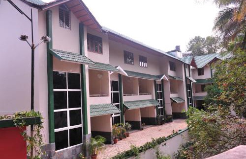Kalpetta Hotel | Haritagiri