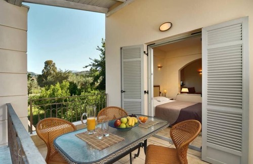 Longos Apartment | Harmony Hotel Apartments - Maisonette ERATO (60 m²) for 2-5 persons