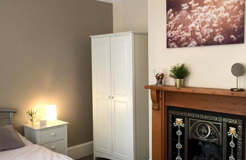 Edgbaston House | Harold's House