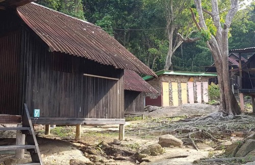 Pulau Perhentian Kecil Ski Chalet | Harrera Perhentian Long Beach