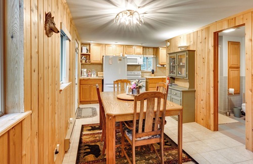 Harrison Cabin | Harrison Cabin w/Fire Pit & Elbow Lake Access!