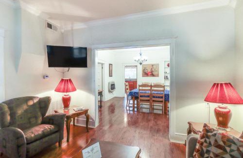 Harrison House | Harrison Family Home with Grill - Near Downtown!