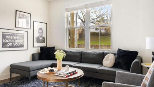 Chestnut Hill Apartment | Hart Suite 3 by AvantStay Gorgeous Town House w Modern Amenities in Nashville
