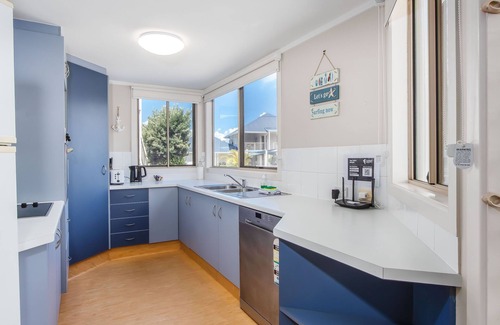 Hastings Point Apartment | Hastings Cove 2 Bedroom Garden Apartment!