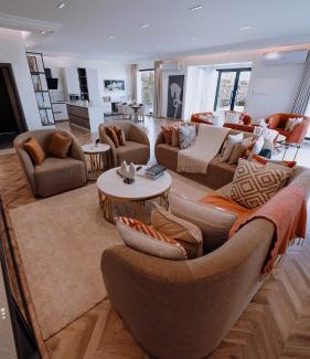 Hatta House | Hatta valley Farmstay & activities & families