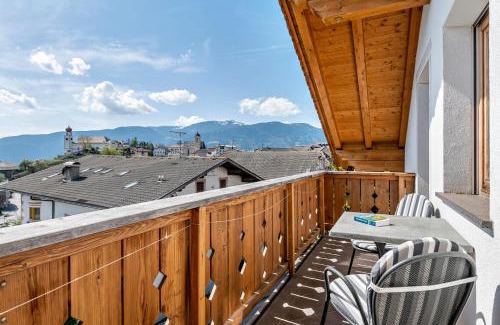 Lajen Apartment | Haus Alpenblick Apt Edelweiß
