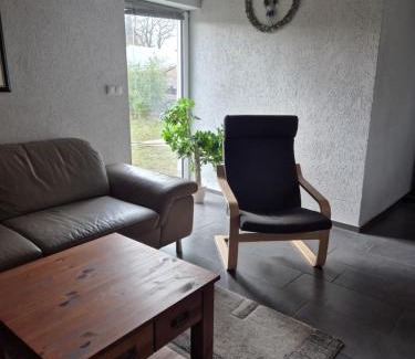 Deutschhof House | Haus Evelynchen Apartment 2 Deutschhof