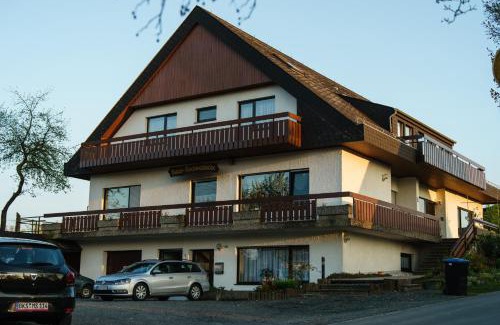 Hinzerath House | Haus Hochwaldhöhe