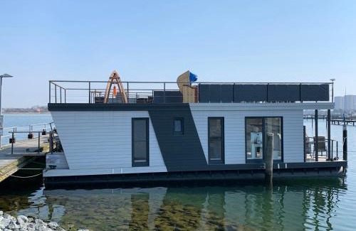Ostholstein Boat Rental | Hausboot Fehmarn