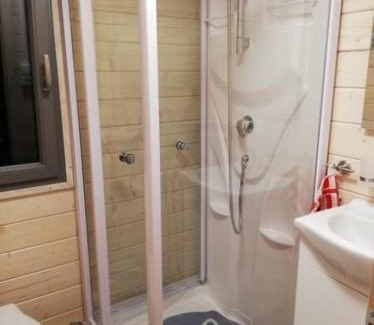 Toplitz Boat Rental | Hausboot NautikHus auf der Havel