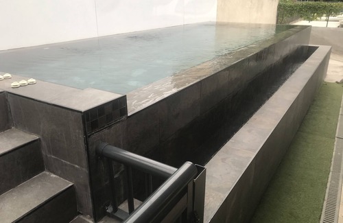 Les Abymes Villa | Haut de Villa Spacieux et Moderne