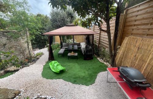 Carros House | Haut villa Les Tilleuls 95 m2 7 pers