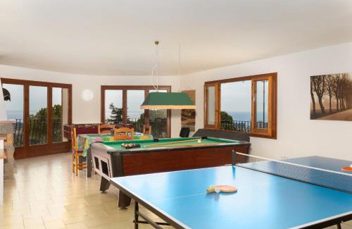 Castell-Platja d'Aro House | Hauzify I Casa Suredes