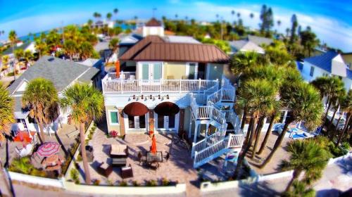 Pass-a-Grille Hotel | Havana Inn