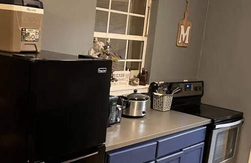 Northside House | Have a comfortable and cozy stay at the blue house!