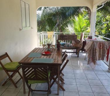 Baie-Mahault House | HAVRE DE PAIX