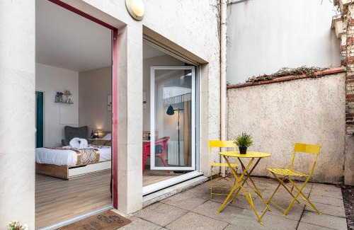 Asnieres-sur-Seine Apartment | Havre de Paix Jacuzzi