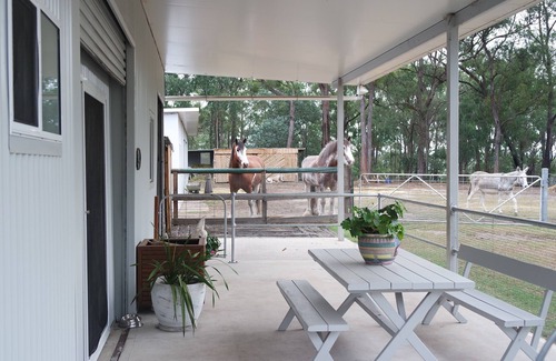 Blaxlands Ridge Cabin | Hawkesbury Haven - Rural Retreat