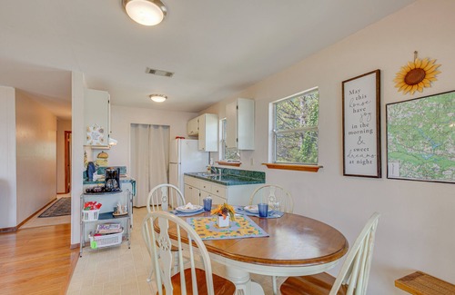 Hawkins Cabin | Hawkins Vacation Rental w/On-Site Lake Access!