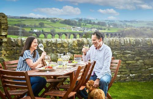 Ogden House | Haworth Home - Hot tub Cinema Games Room Sleeps 12