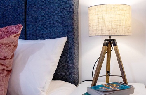 Knebworth Apartment | Haygarth Apartment by Pay As U Stay