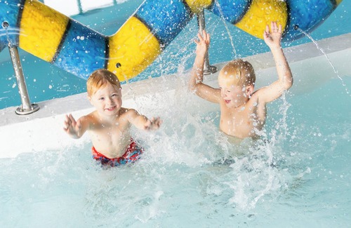Hayling Island House | HayIing Island Holiday Park Silver 3 Bed Caravan H003
