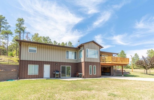 Keystone House | Hayward Valley House | 3 Bed, 3 Bath