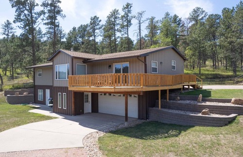 Keystone House | Hayward Valley House | 3 Bed, 3 Bath