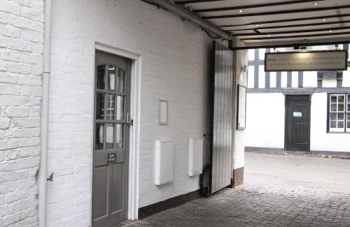 Bridgnorth Apartment | Hazel Cottage