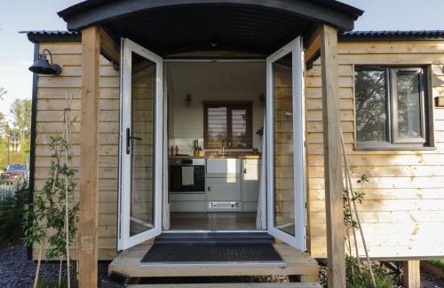 Kemble House | Hazel