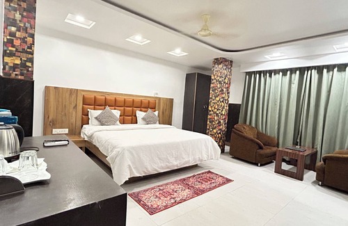 Deoghar Hotel | HB INTERNATIONAL (A unit of Hotel Rajkamal)