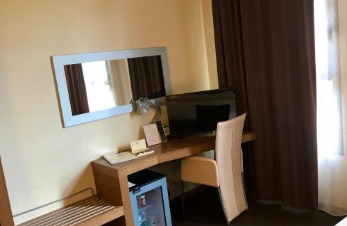 Bolognina Hotel | HC3 Hotel