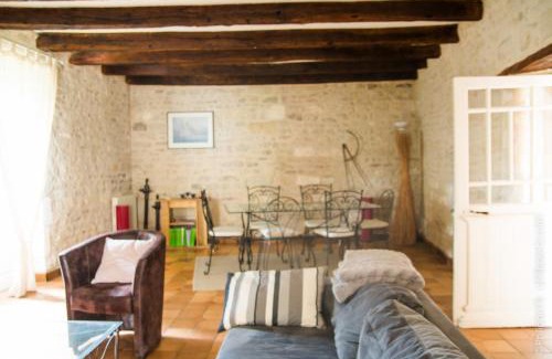 Gond-Pontouvre House | HDC la maison des AMIS