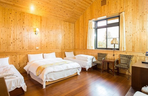 Lugu House | He Ya Leisure Land B&B