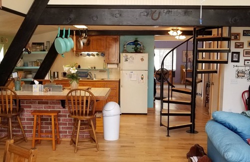 Christopher Creek Cabin | Head up to our creek cabin!